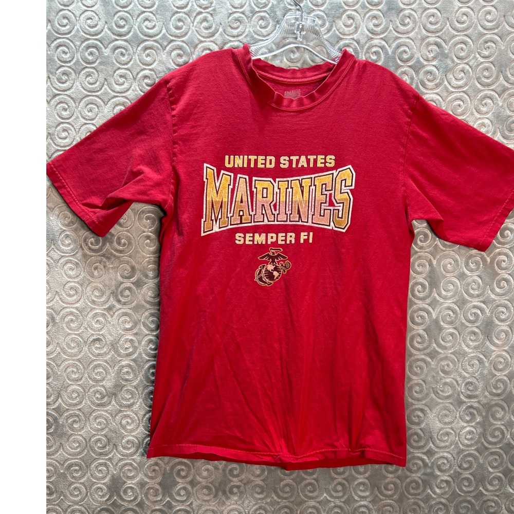 United States Marines‎ T-Shirt Semper Graphic Print Red Size Large